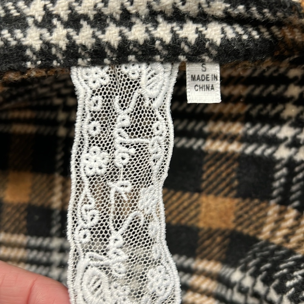 No Name Brand Button Down Shacket - image 6